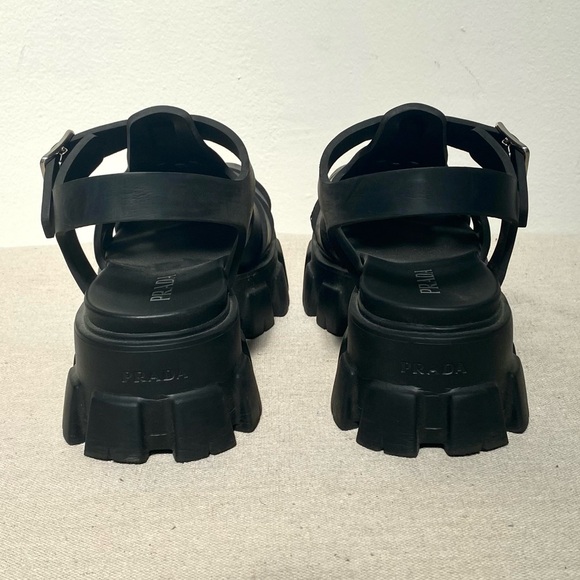 Prada black rubber monolith chunky fisherman lug sole sandals size 7 - Picture 7 of 11